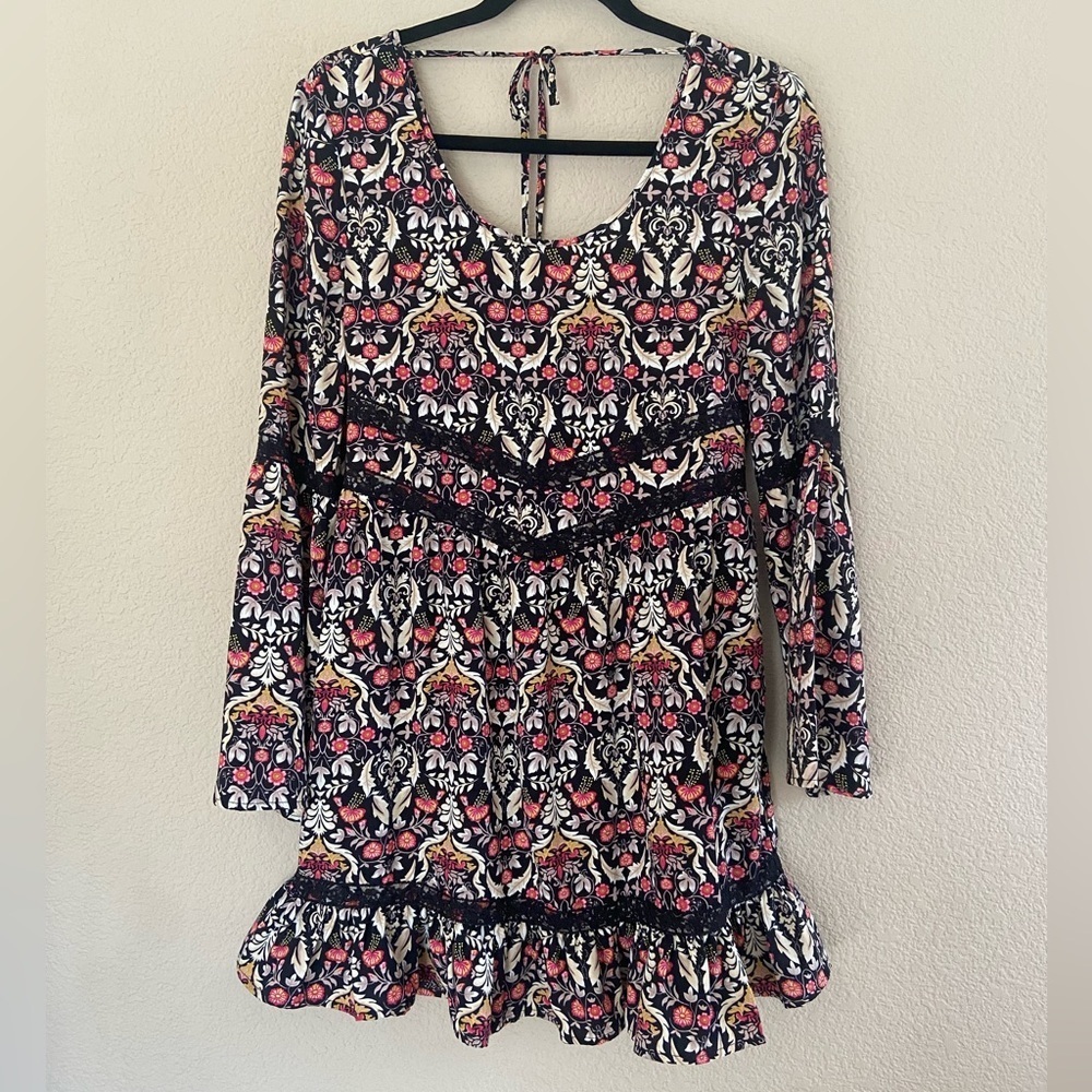 BOHO DRESS Band Of Gypsies MINI SHORT S Black Floral BELL SLEEVE POCKET festival